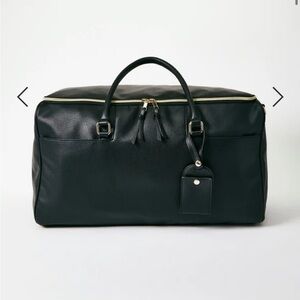 BRAND NEW Garment Convertible Weekender Bag